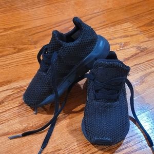 QUESTAR FLOW NXT SHOES